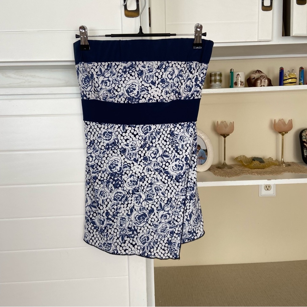 Y2K Navy blue strapless floral Top